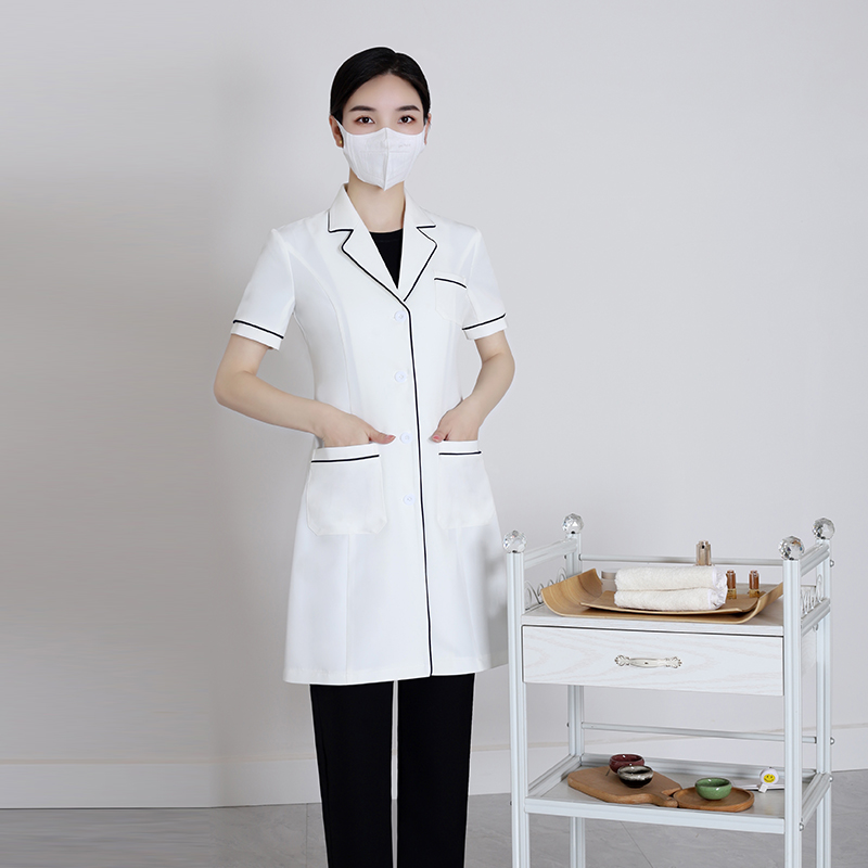 Short-Sleeve White Lab Coat Me - đánh giá và giá Medical Lab Years