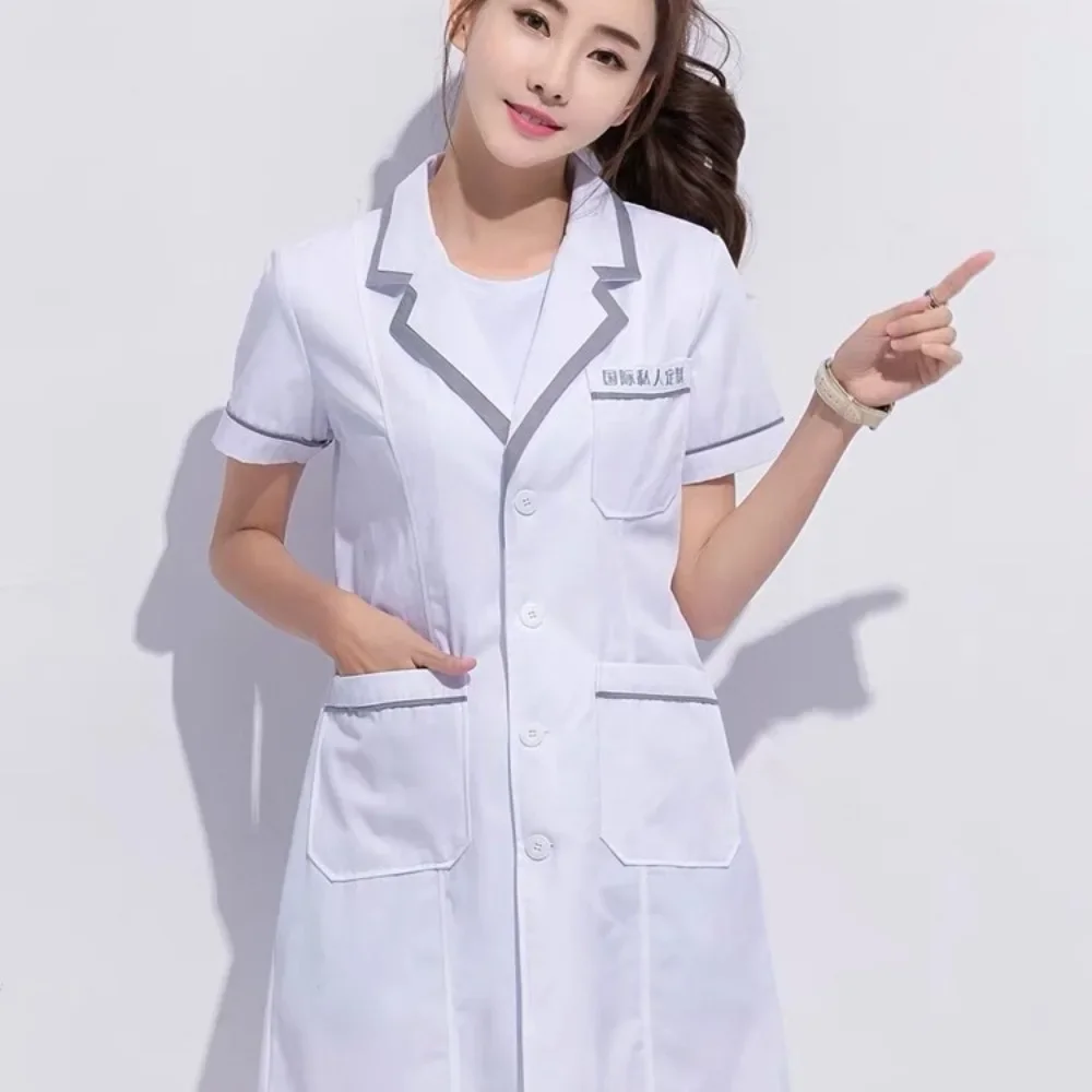 Custom Logo Lapel Beauty Unifo - đánh giá và giá Medical Lab Management